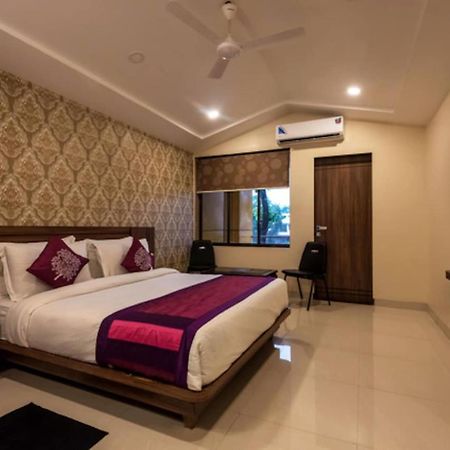 Sunshine Resort Lonavala Ngoại thất bức ảnh