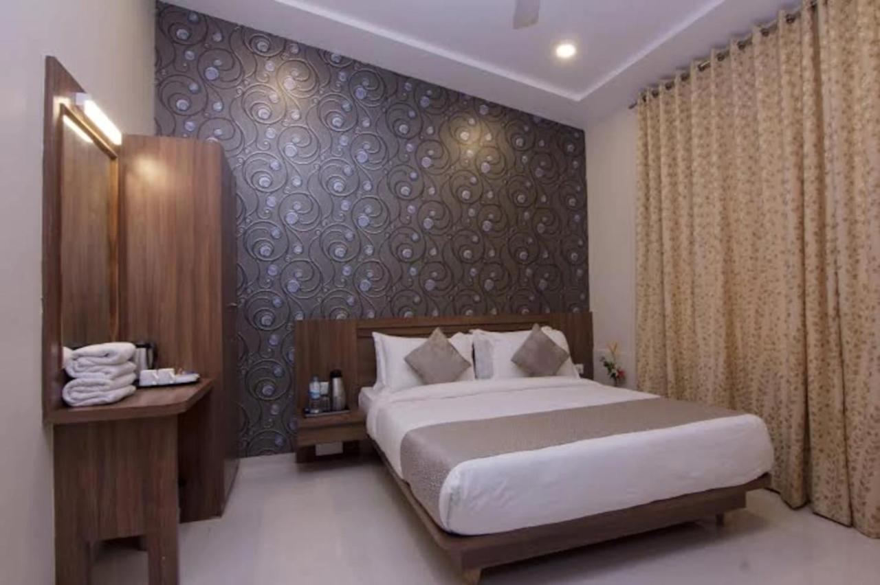 Sunshine Resort Lonavala Ngoại thất bức ảnh