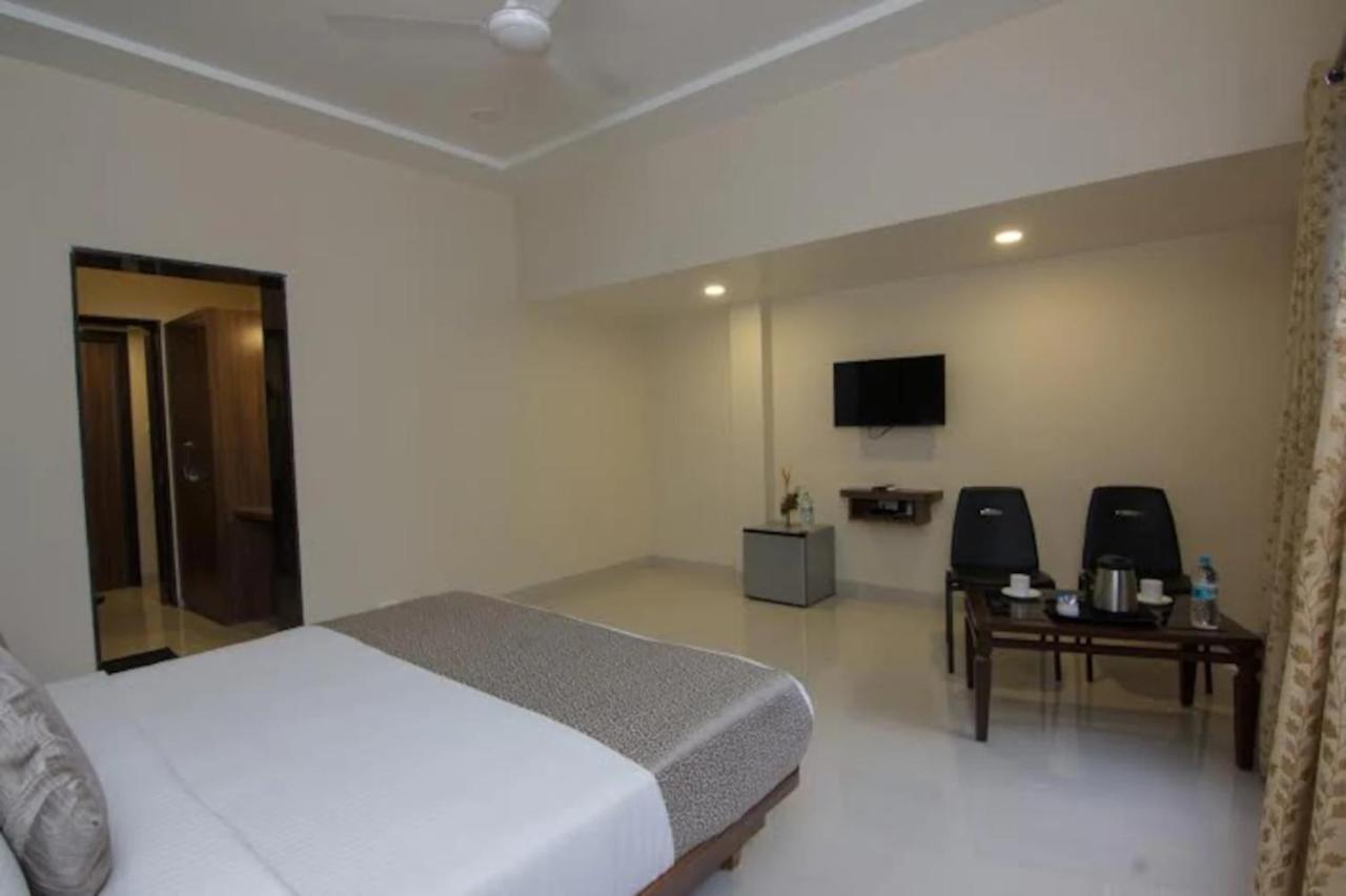 Sunshine Resort Lonavala Ngoại thất bức ảnh