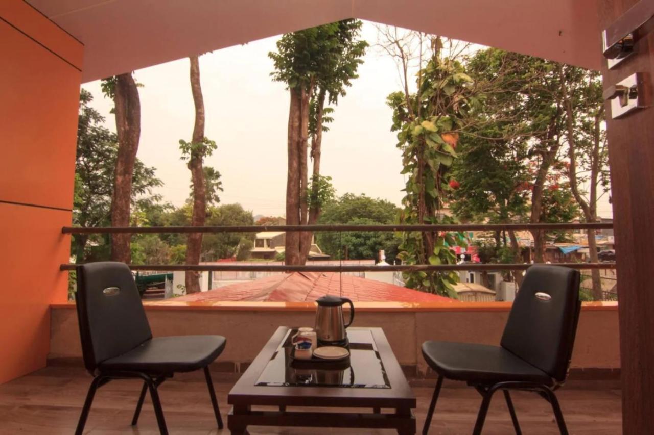 Sunshine Resort Lonavala Ngoại thất bức ảnh