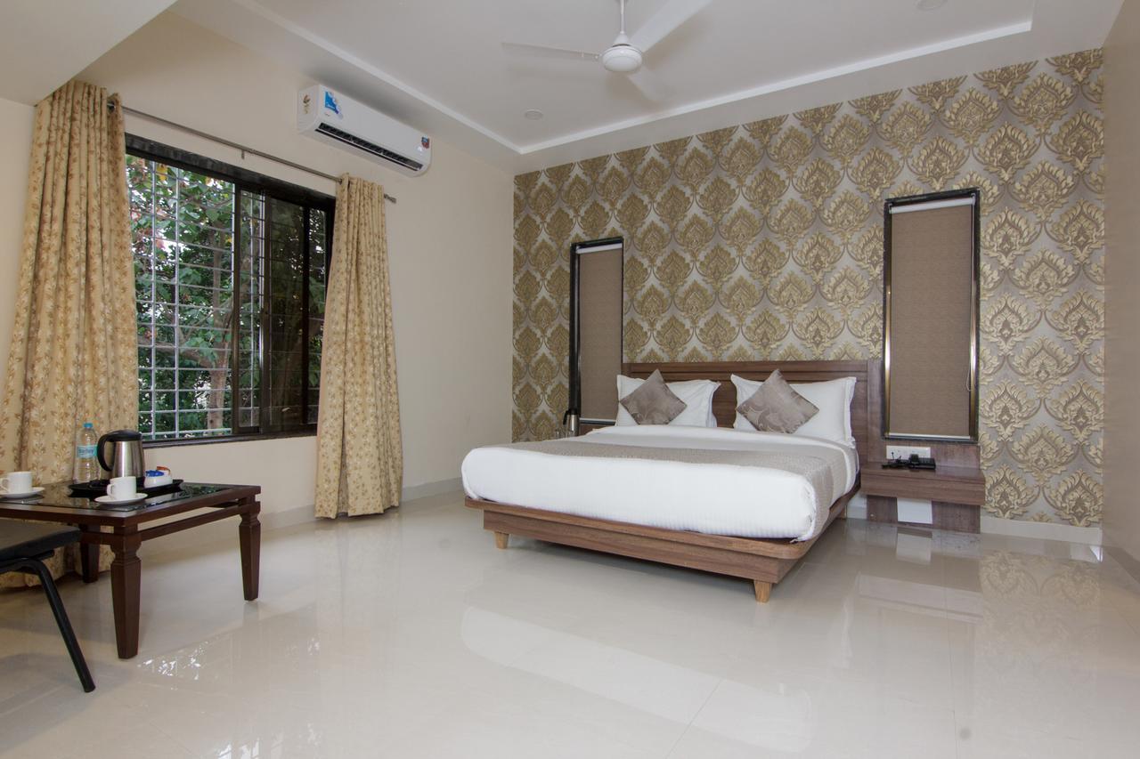 Sunshine Resort Lonavala Ngoại thất bức ảnh